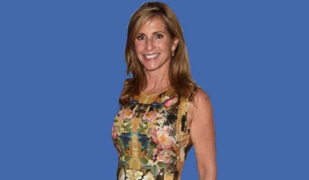 wife of howie long