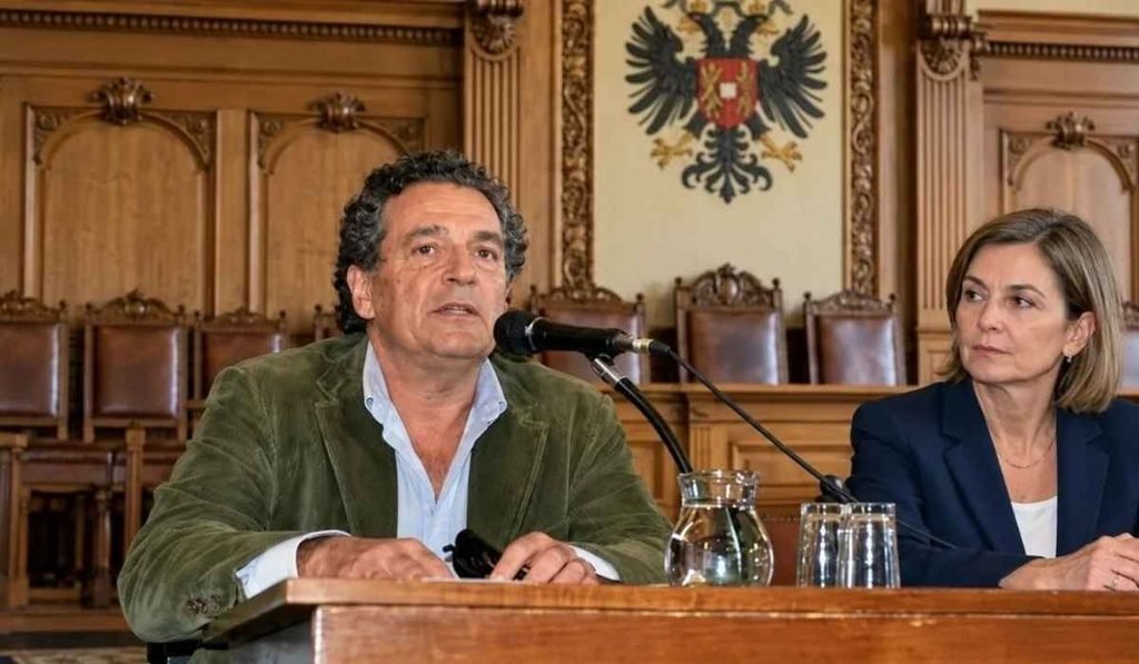 Carlos scola pliego